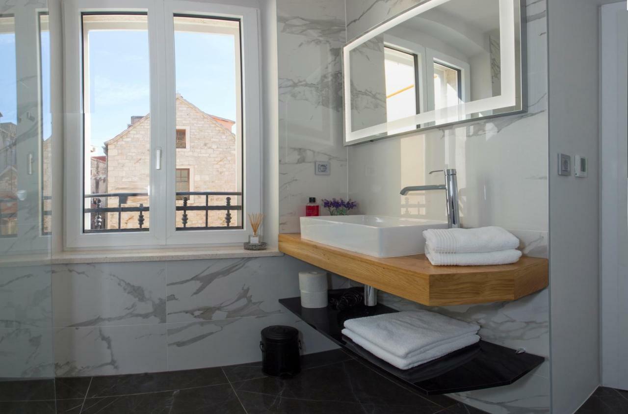 Luxury Rooms Paula สปลิท ภายนอก รูปภาพ