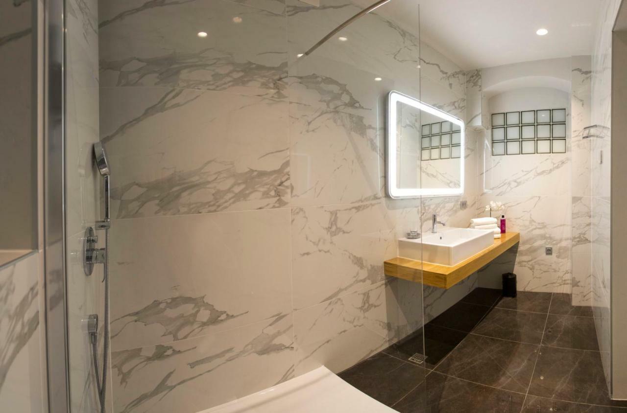 Luxury Rooms Paula สปลิท ภายนอก รูปภาพ
