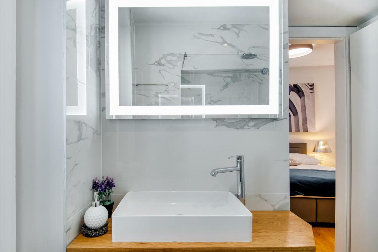 Luxury Rooms Paula สปลิท ภายนอก รูปภาพ